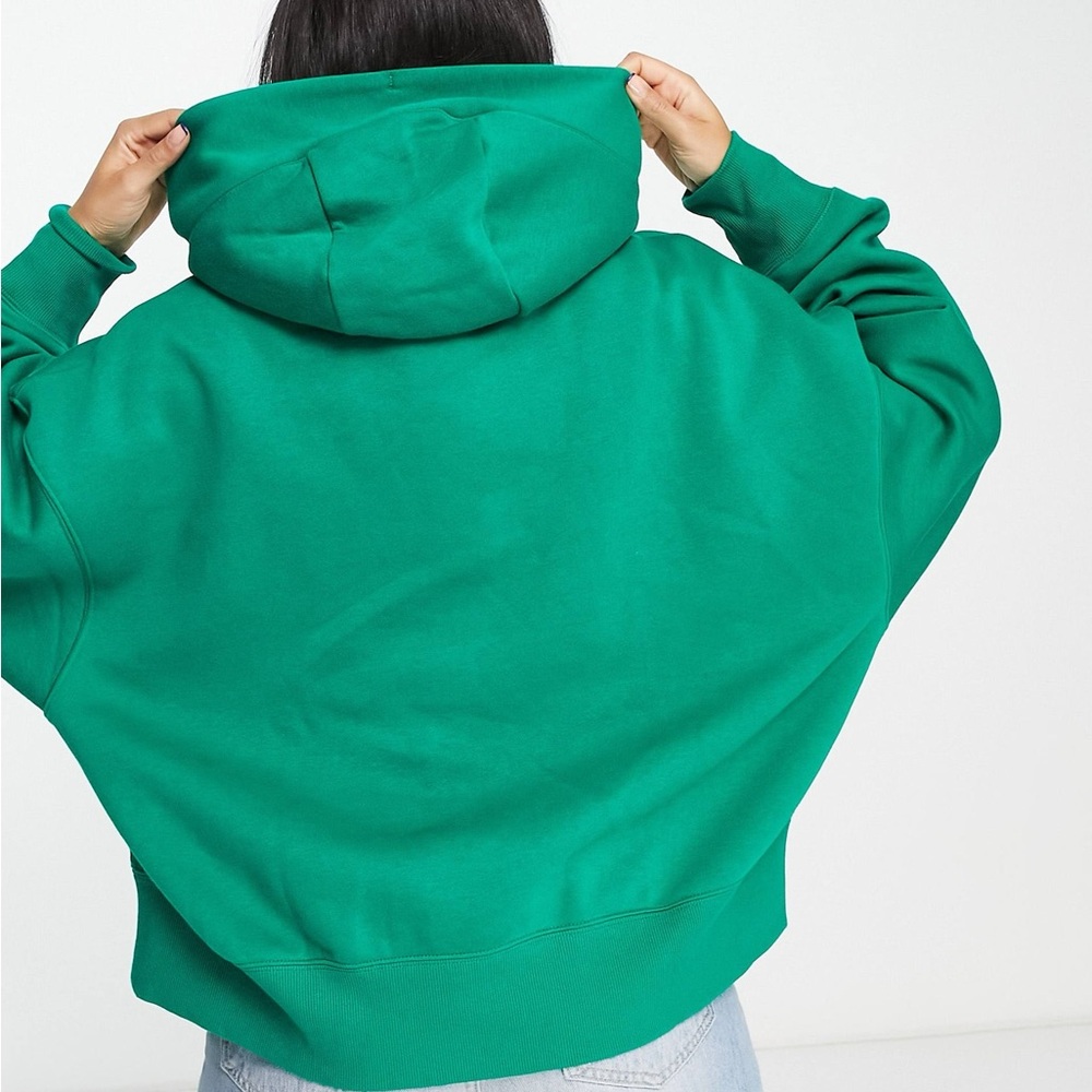 Nike Women's Green Oversized Hoodie - Picture 2 of 7